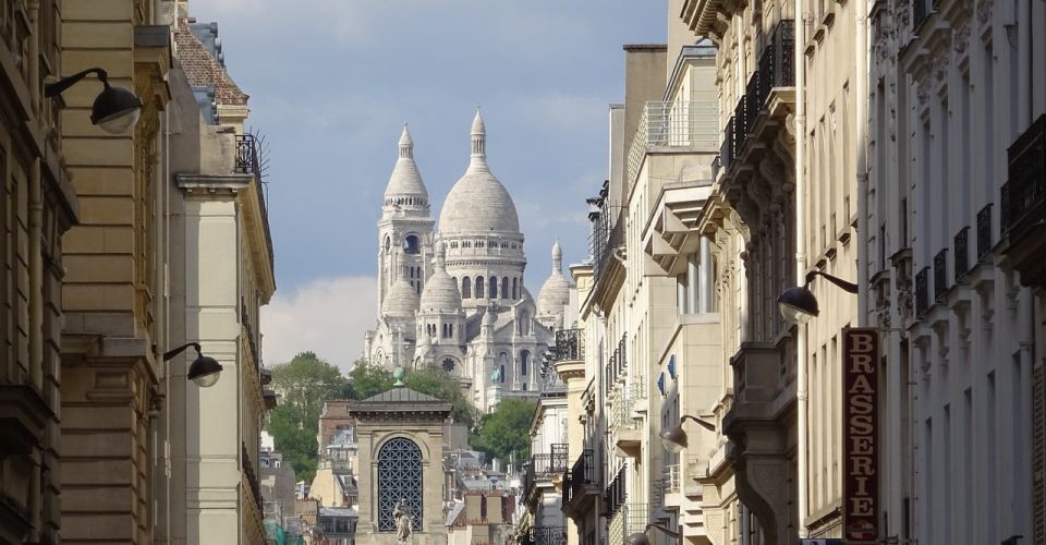 Le groupe Hiporesa, c'est 20 hôtels au centre de Paris, des offres avec la garantie du meilleur tarif